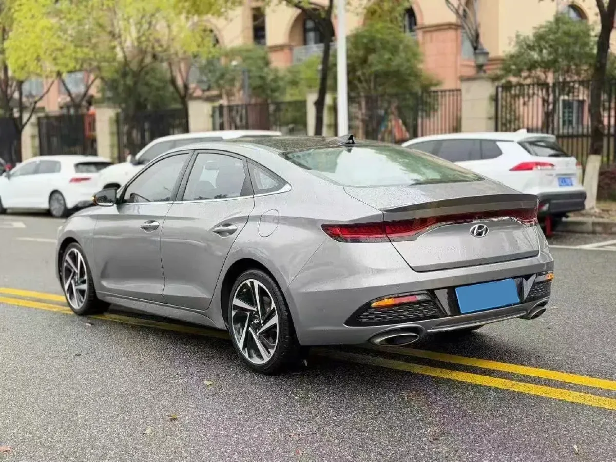 2019 Hyundai La Festa 1.6T 204HP L4 7DCT,autocango,china used car exporter,china ev exporter,chinese used car exporter,chinese used ev exporter