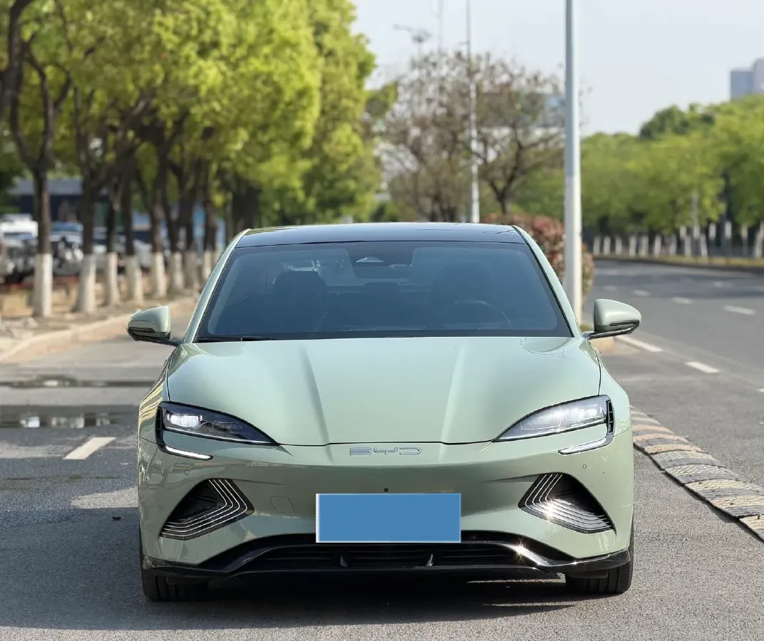 2022 MAXUS DaJia 5 BEV 70KWH,autocango,china used car exporter,china ev exporter,chinese used car exporter,chinese used ev exporter