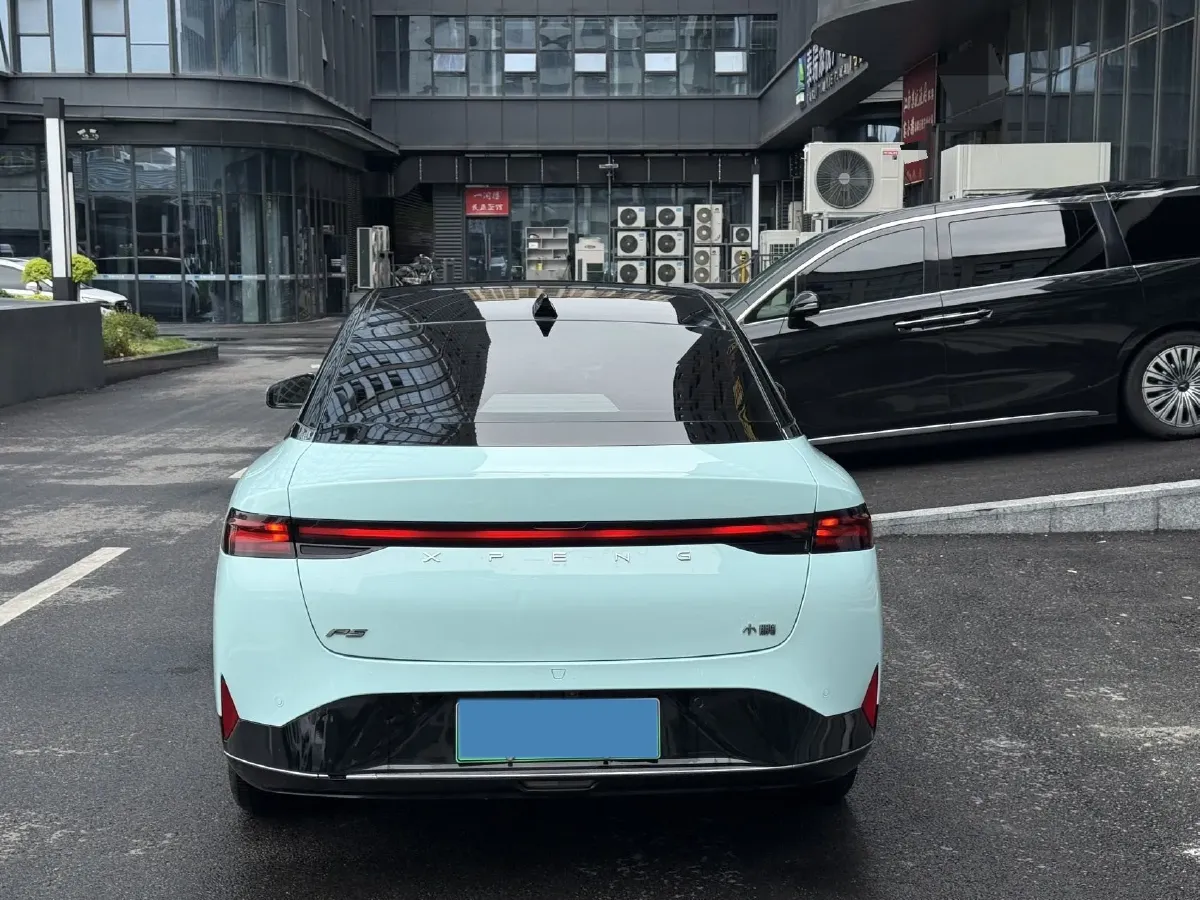 2021 Xpeng P5 BEV 71.4KWH,autocango,china used car exporter,china ev exporter,chinese used car exporter,chinese used ev exporter