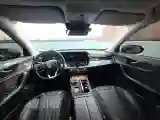 2023 HongQi HS5 2.0T 252HP L4 8AT
