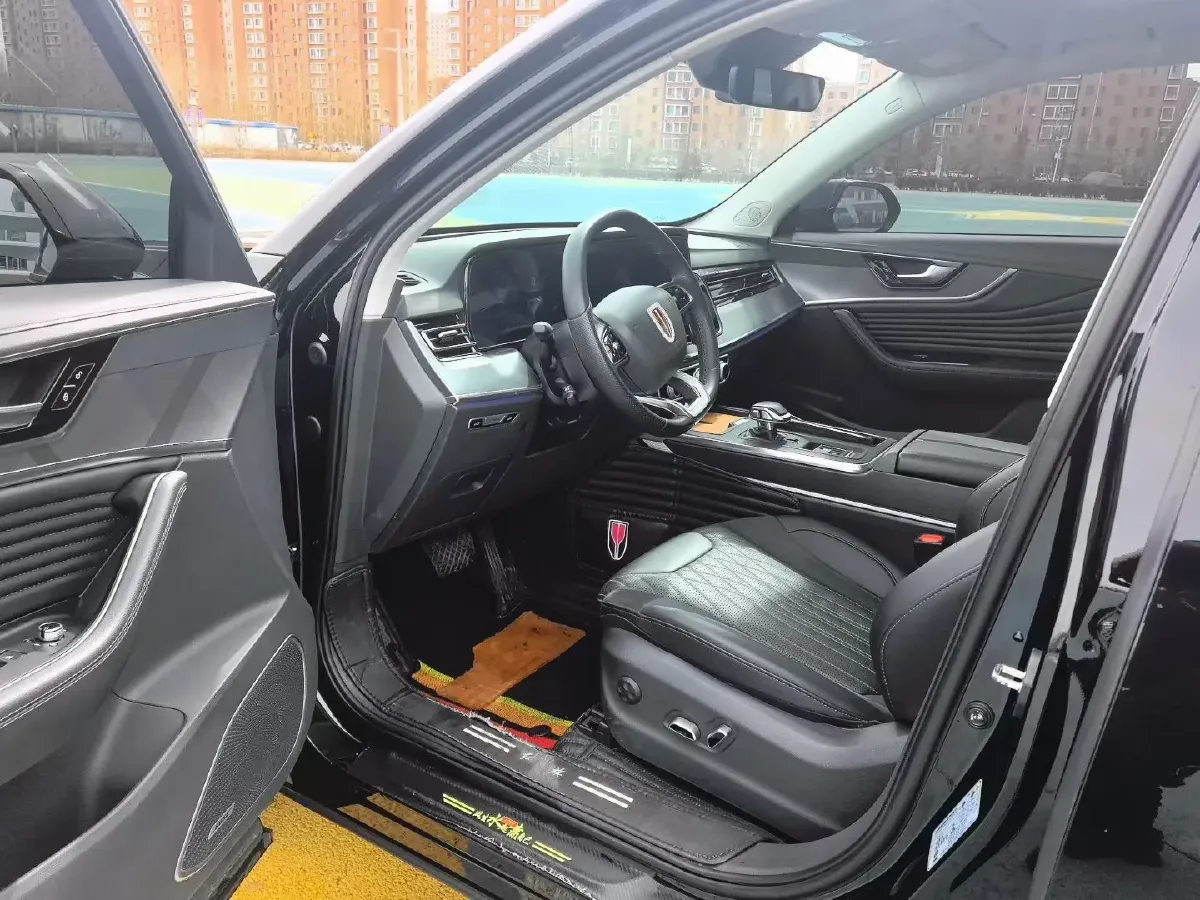 2023 HongQi HS5 2.0T 252HP L4 8AT,autocango,china used car exporter,china ev exporter,chinese used car exporter,chinese used ev exporter