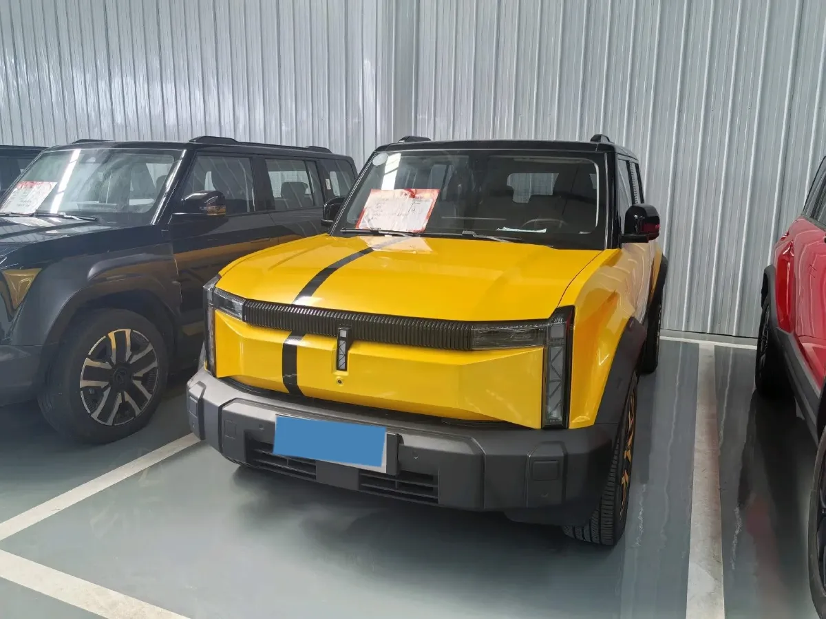 2024 iCAR iCAR 03 BEV 65.69KWH,autocango,china used car exporter,china ev exporter,chinese used car exporter,chinese used ev exporter