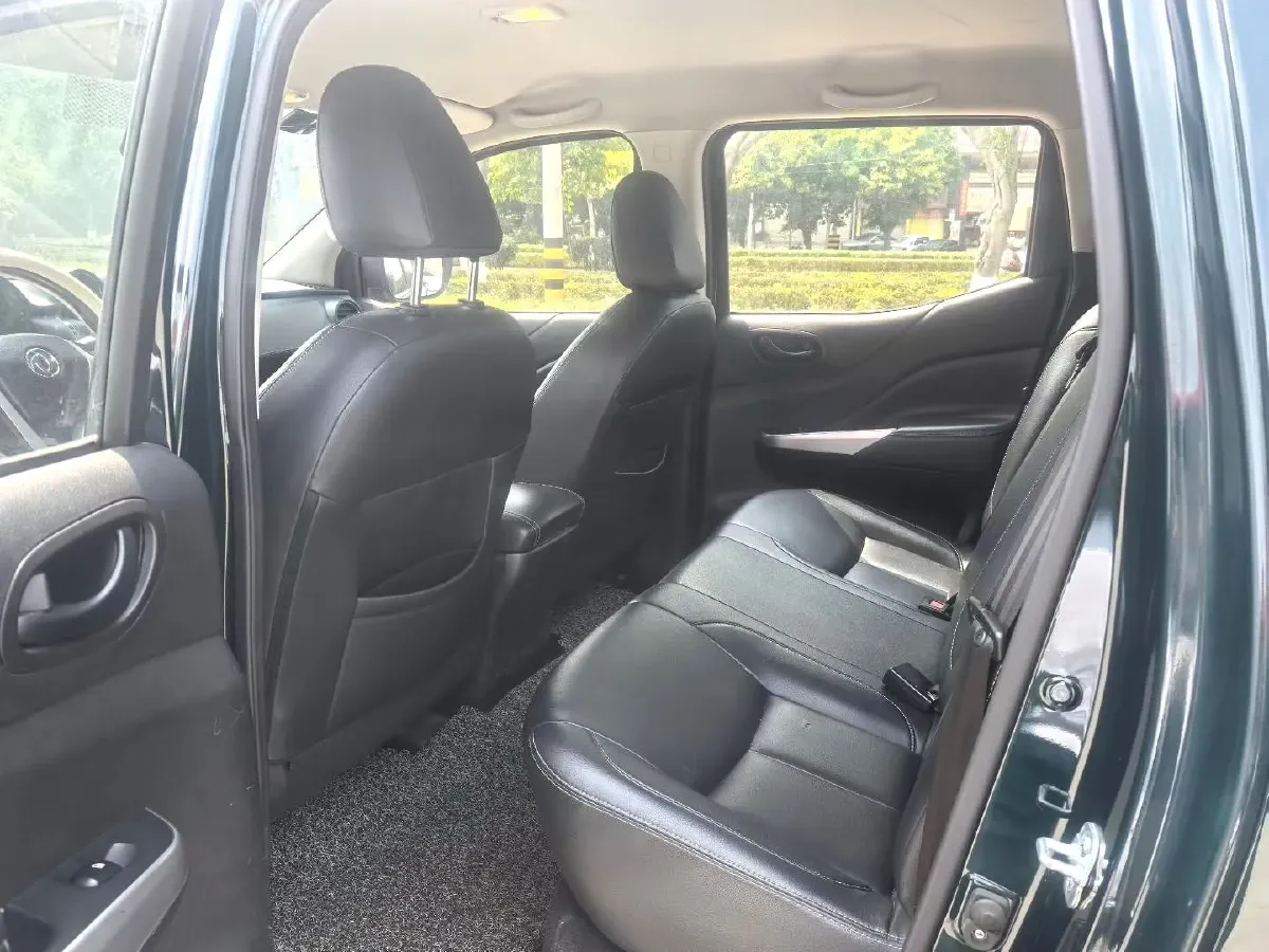 2019 Dongfeng RuiQi 6 2.5T 140HP L4 5MT,autocango,china used car exporter,china ev exporter,chinese used car exporter,chinese used ev exporter