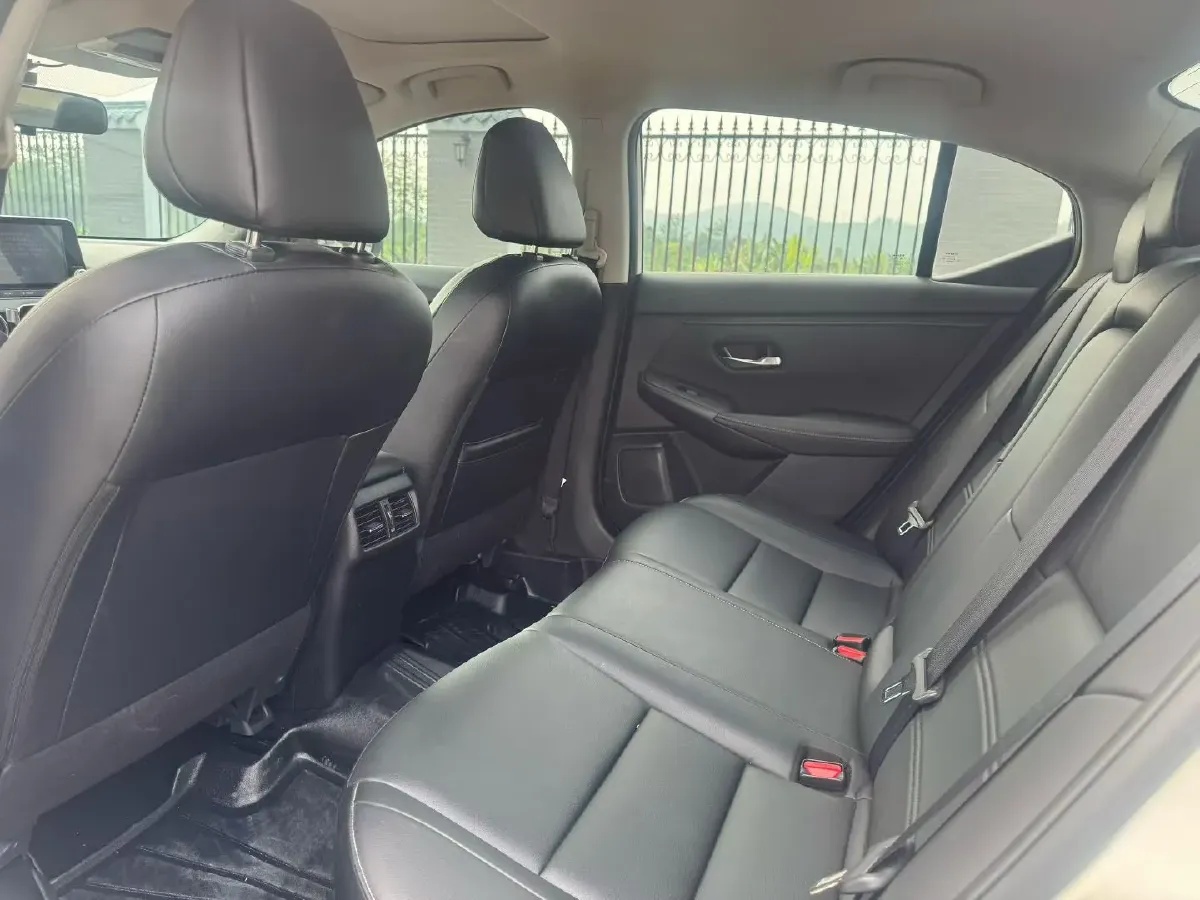 2020 Nissan Sylphy 1.6L 139HP L4 CVT,autocango,china used car exporter,china ev exporter,chinese used car exporter,chinese used ev exporter