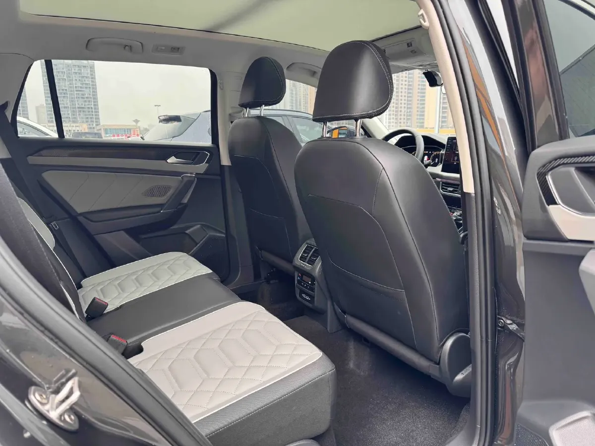 2023 Volkswagen Tayron 1.4T 150HP L4 7DCT,autocango,china used car exporter,china ev exporter,chinese used car exporter,chinese used ev exporter