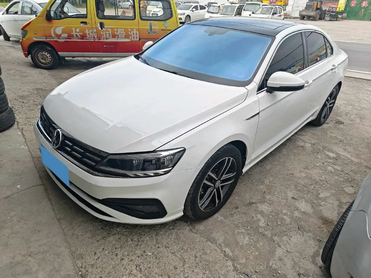 2019 Volkswagen Passat 1.4T 150HP L4 7DCT,autocango,china used car exporter,china ev exporter,chinese used car exporter,chinese used ev exporter