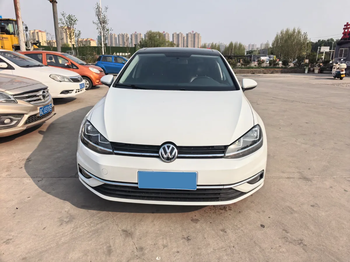 2018 Volkswagen Golf 1.4T 131HP L4 7DCT,autocango,china used car exporter,china ev exporter,chinese used car exporter,chinese used ev exporter