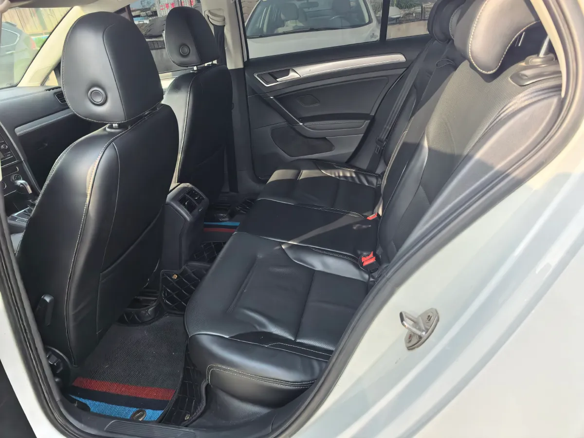 2018 Volkswagen Golf 1.4T 131HP L4 7DCT,autocango,china used car exporter,china ev exporter,chinese used car exporter,chinese used ev exporter