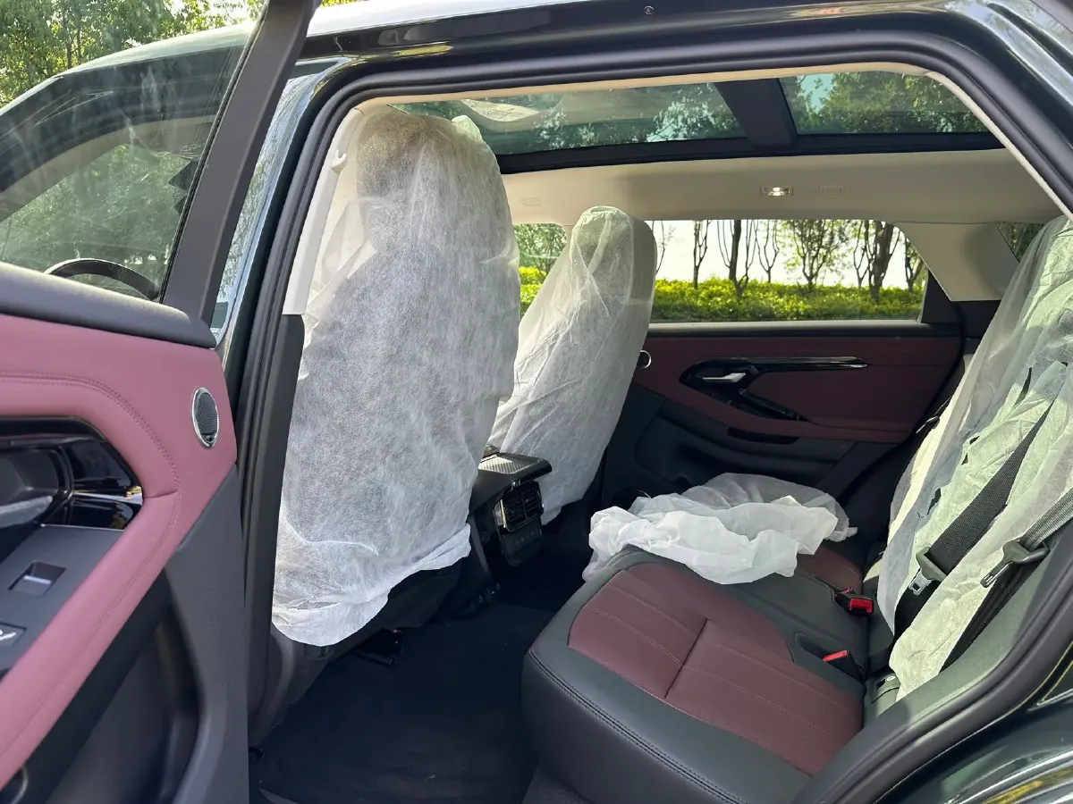 2026 Land Rover Range Rover Evoque 2.0T 249HP L4 9AT,autocango,china used car exporter,china ev exporter,chinese used car exporter,chinese used ev exporter