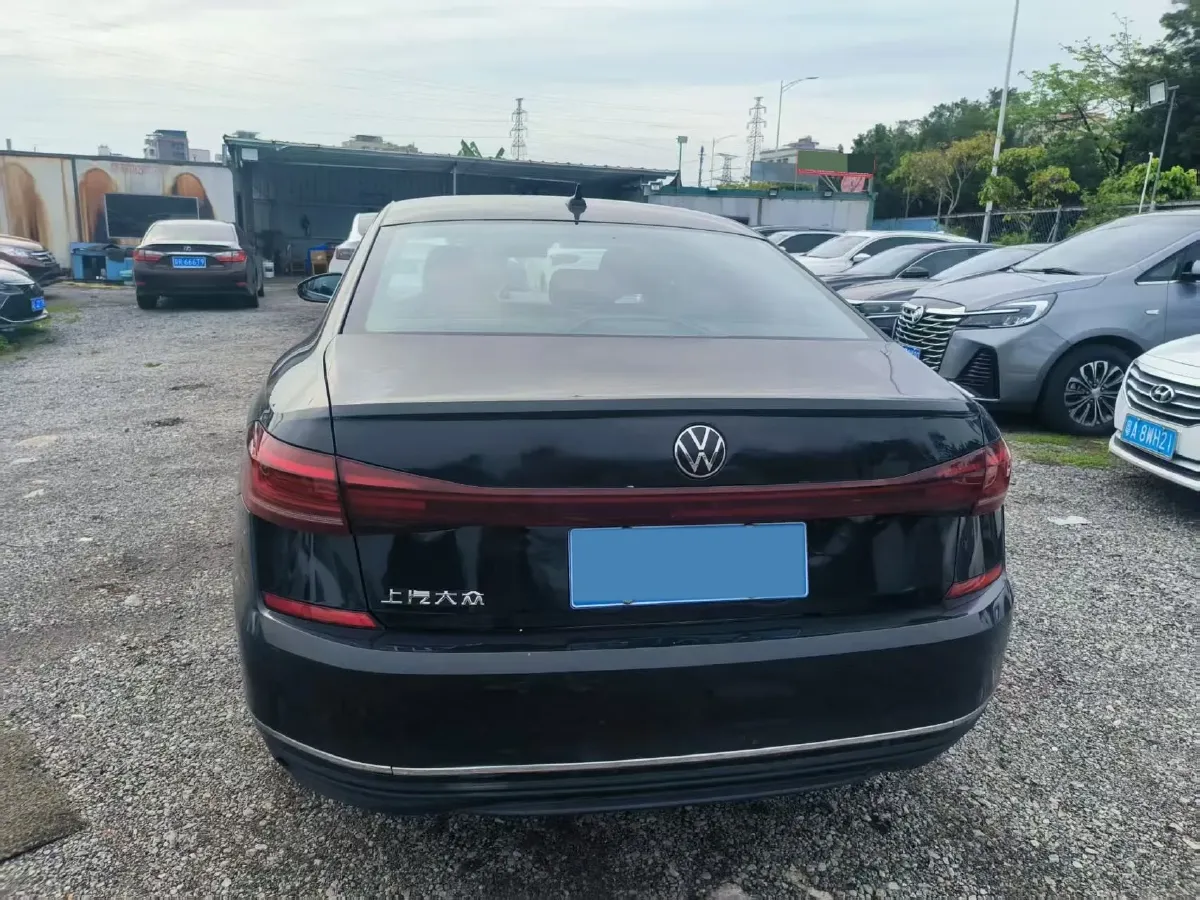 2024 Volkswagen Passat 1.4T 150HP L4 7DCT,autocango,china used car exporter,china ev exporter,chinese used car exporter,chinese used ev exporter
