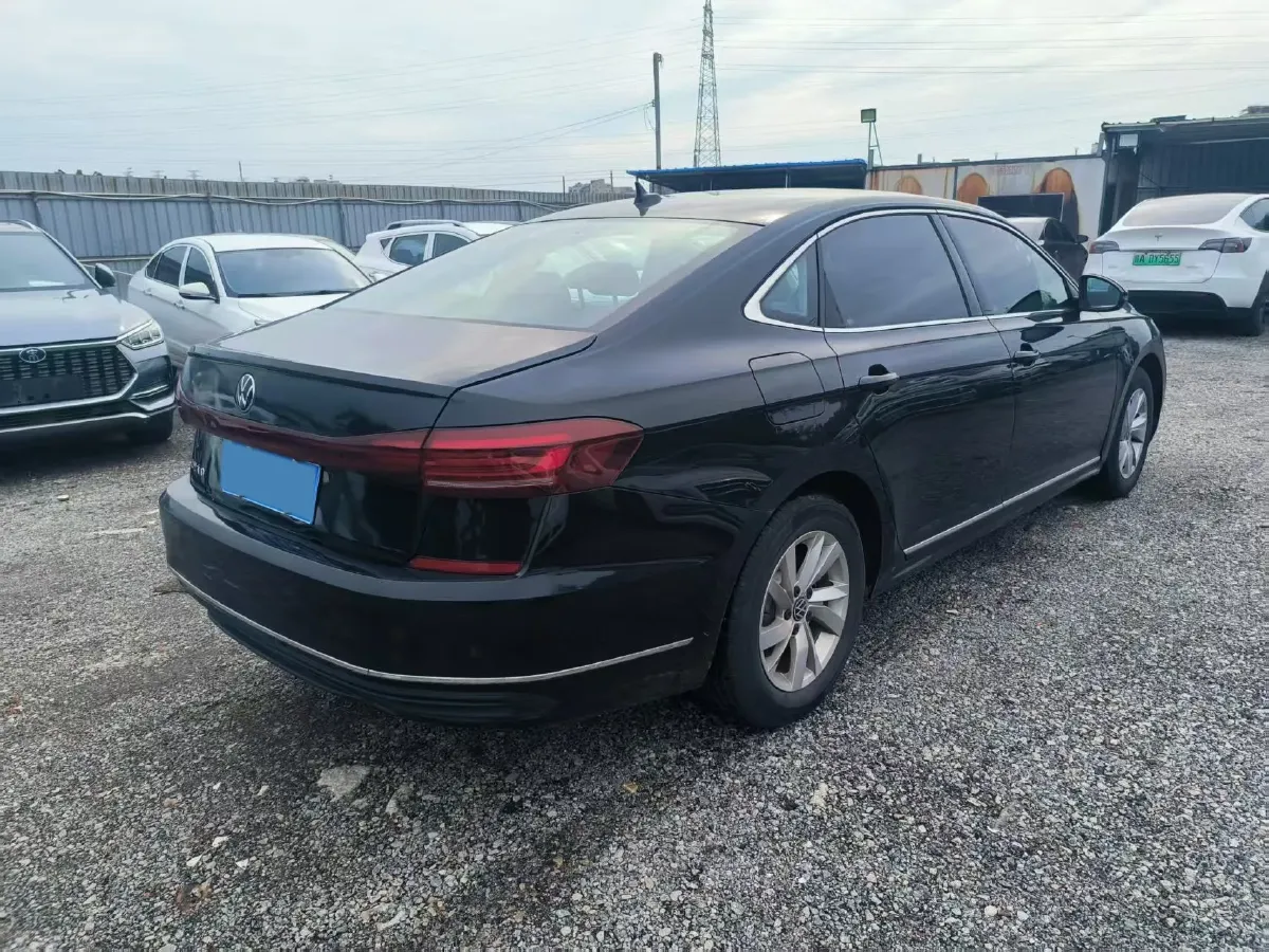 2024 Volkswagen Passat 1.4T 150HP L4 7DCT,autocango,china used car exporter,china ev exporter,chinese used car exporter,chinese used ev exporter