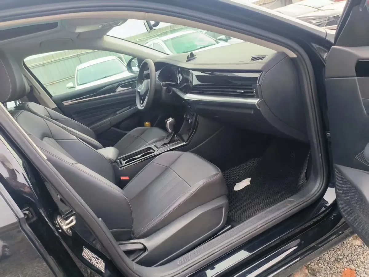 2024 Volkswagen Passat 1.4T 150HP L4 7DCT,autocango,china used car exporter,china ev exporter,chinese used car exporter,chinese used ev exporter