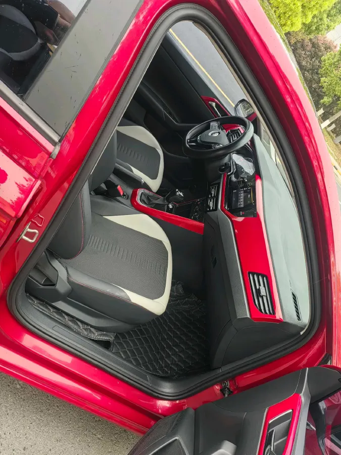 2021 DongFeng Aeolus AX7 1.6T 170HP L4 6AT,autocango,china used car exporter,china ev exporter,chinese used car exporter,chinese used ev exporter