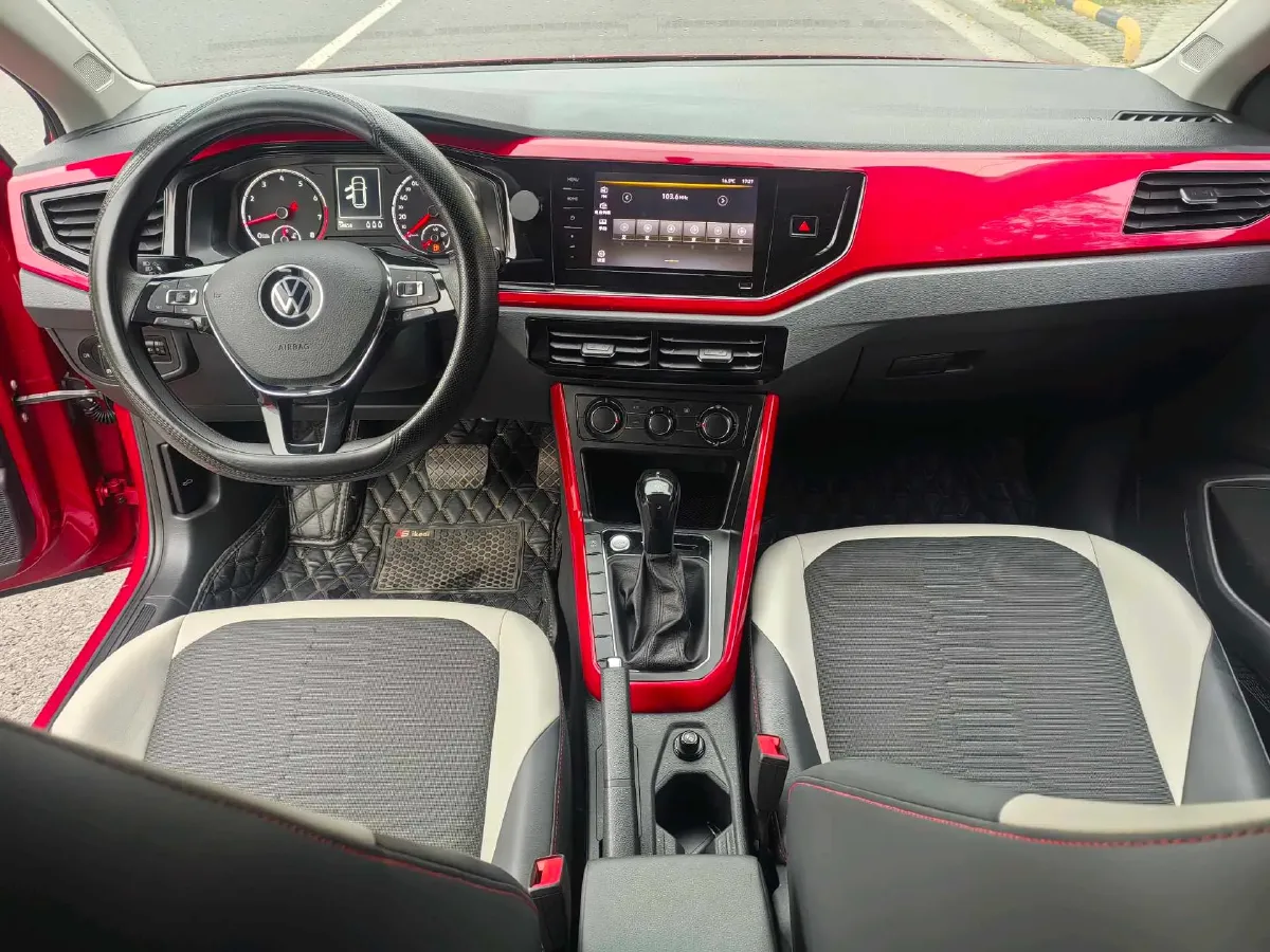 2021 DongFeng Aeolus AX7 1.6T 170HP L4 6AT,autocango,china used car exporter,china ev exporter,chinese used car exporter,chinese used ev exporter