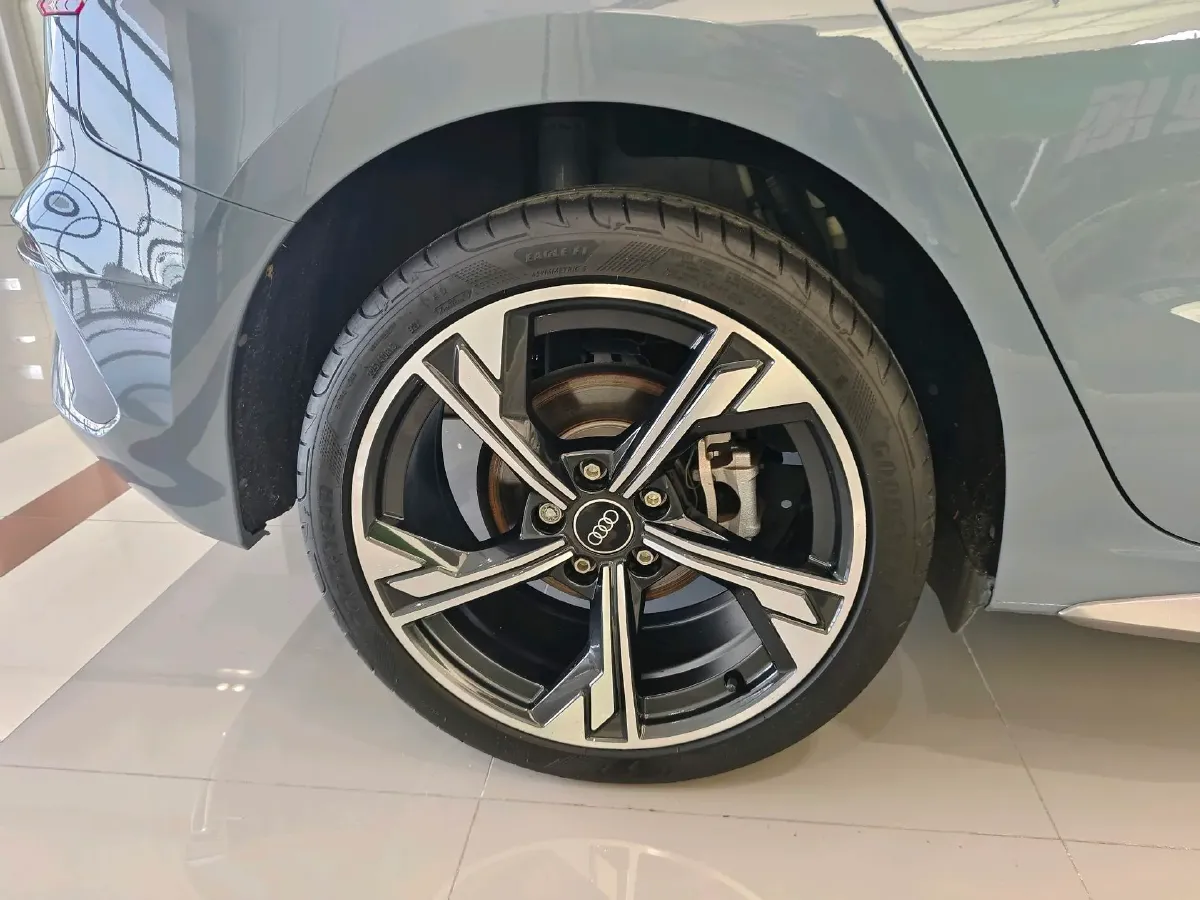 2022 Audi A3 1.4T 150HP L4 7DCT,autocango,china used car exporter,china ev exporter,chinese used car exporter,chinese used ev exporter