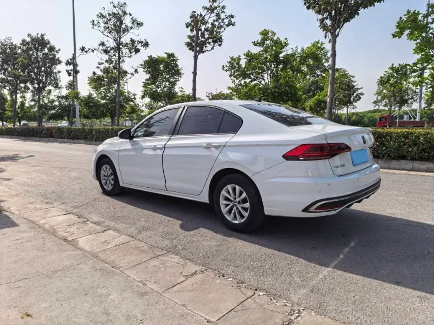 2023 Volkswagen Bora 1.2T 116HP L4 7DCT,autocango,china used car exporter,china ev exporter,chinese used car exporter,chinese used ev exporter