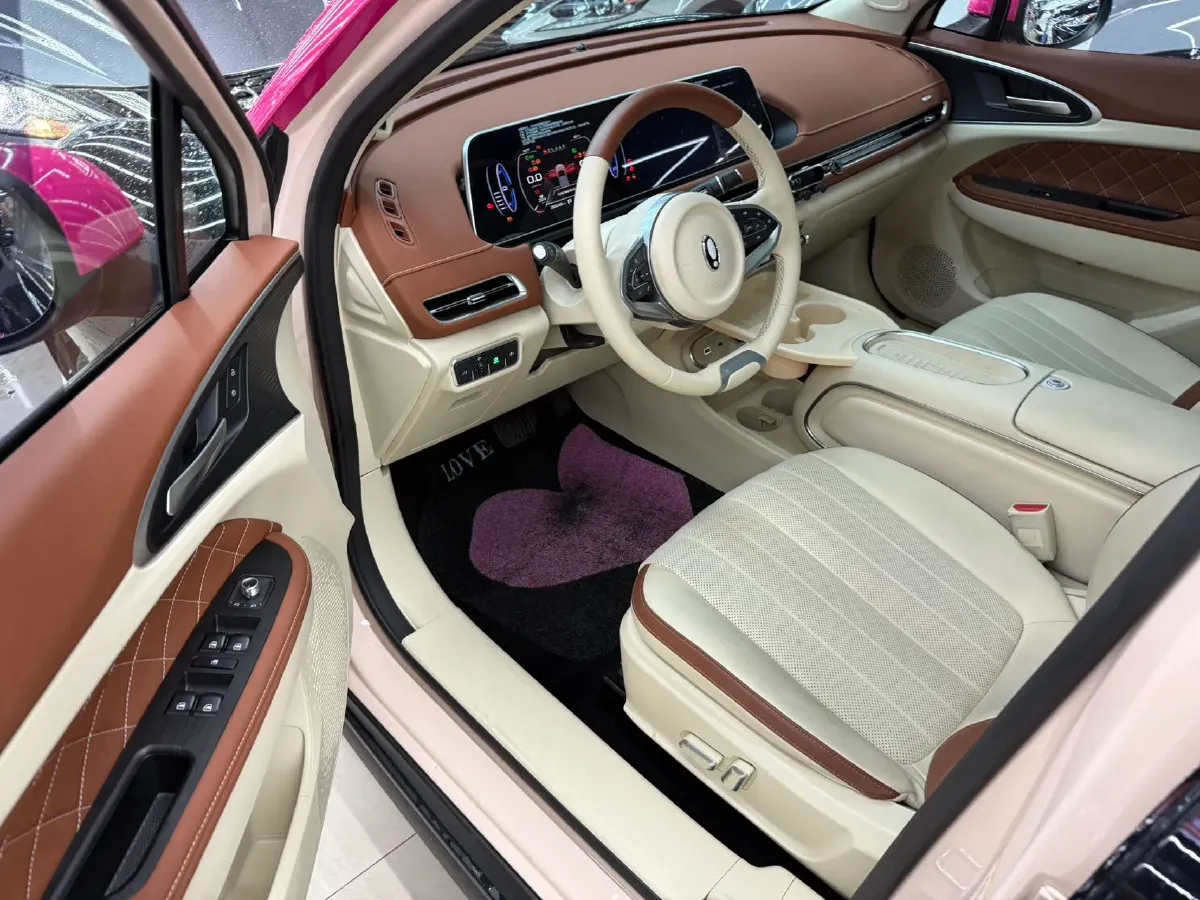 2023 ChangAn Oshan Z6 2.0T 233HP L4 8AT,autocango,china used car exporter,china ev exporter,chinese used car exporter,chinese used ev exporter