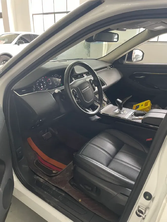 2020 Land Rover Range Rover Evoque 2.0T 249HP L4 9AT,autocango,china used car exporter,china ev exporter,chinese used car exporter,chinese used ev exporter