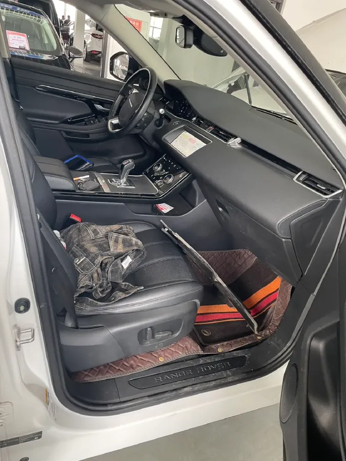 2020 Land Rover Range Rover Evoque 2.0T 249HP L4 9AT,autocango,china used car exporter,china ev exporter,chinese used car exporter,chinese used ev exporter