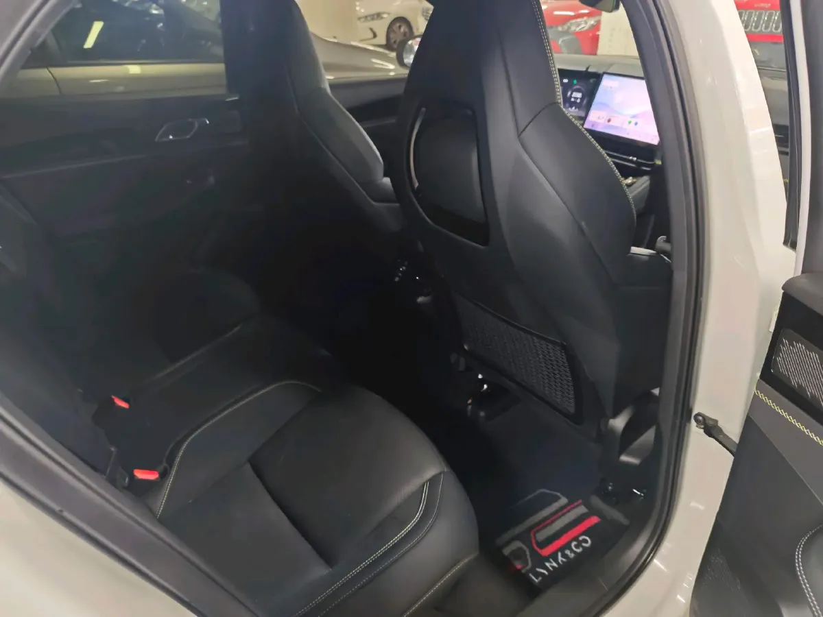 2023 LYNK&CO 03 2.0T 254HP L4 7DCT,autocango,china used car exporter,china ev exporter,chinese used car exporter,chinese used ev exporter