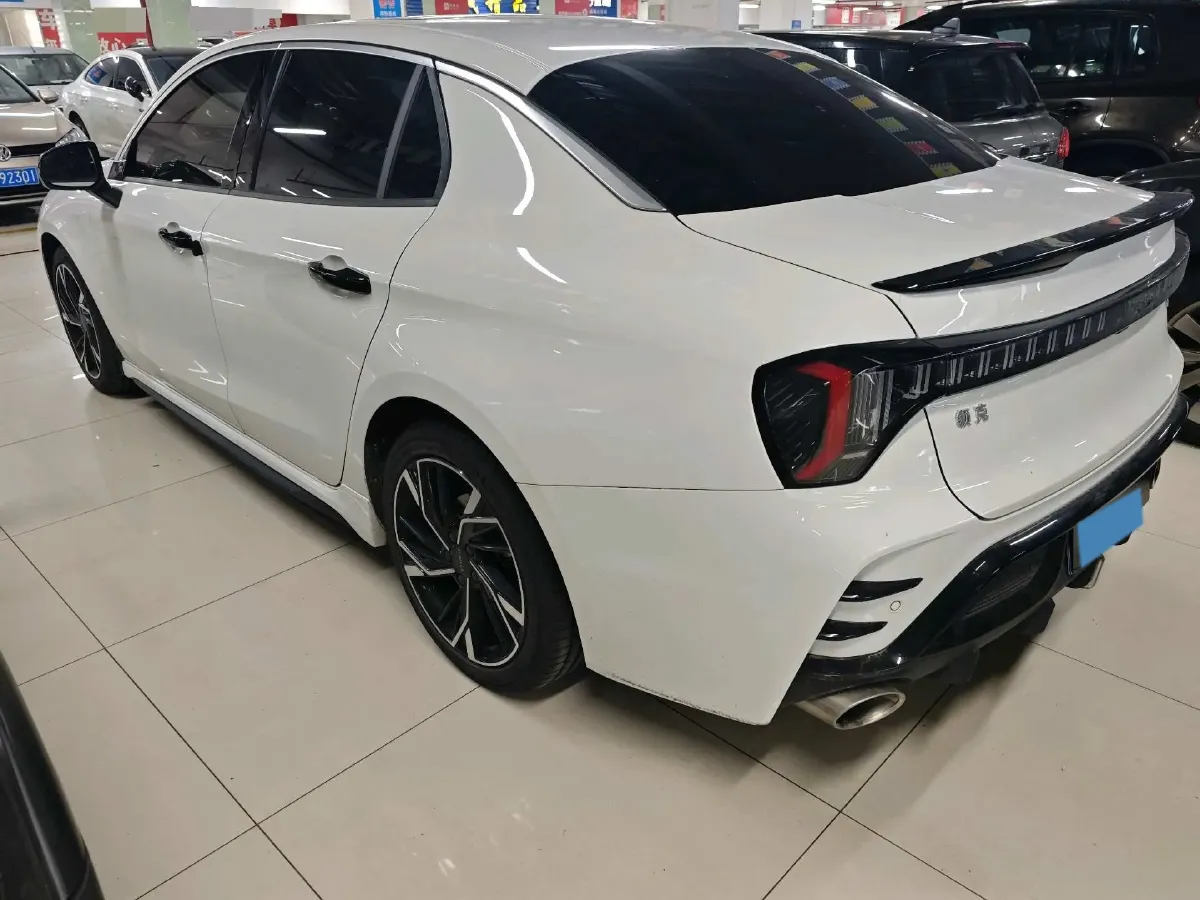 2023 LYNK&CO 03 2.0T 254HP L4 7DCT,autocango,china used car exporter,china ev exporter,chinese used car exporter,chinese used ev exporter