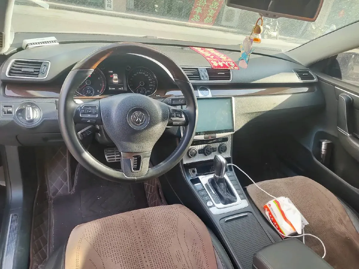 2015 Volkswagen Magotan 1.8T 160HP L4 7DCT,autocango,china used car exporter,china ev exporter,chinese used car exporter,chinese used ev exporter