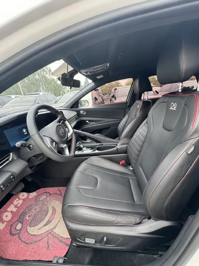 2022 Hyundai Elantra 1.5L 115HP L4 CVT,autocango,china used car exporter,china ev exporter,chinese used car exporter,chinese used ev exporter