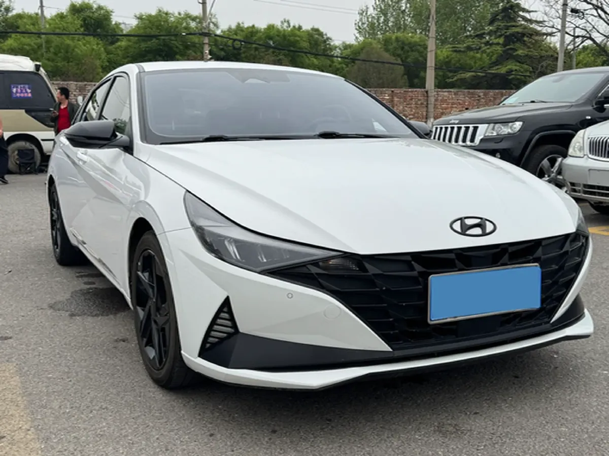 2022 Hyundai Elantra 1.5L 115HP L4 CVT,autocango,china used car exporter,china ev exporter,chinese used car exporter,chinese used ev exporter