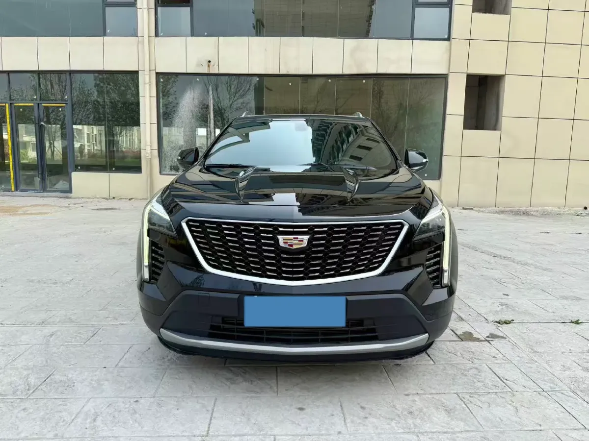 2021 Cadillac XT4 2.0T 237HP L4 9AT,autocango,china used car exporter,china ev exporter,chinese used car exporter,chinese used ev exporter