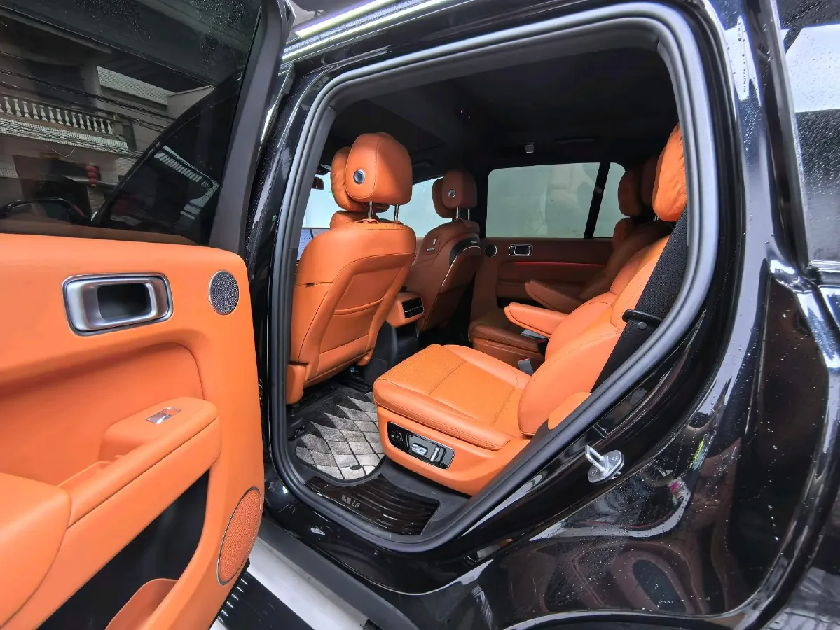 2023 Li L7 Range Extended 154HP REEV 40.9KWH,autocango,china used car exporter,china ev exporter,chinese used car exporter,chinese used ev exporter