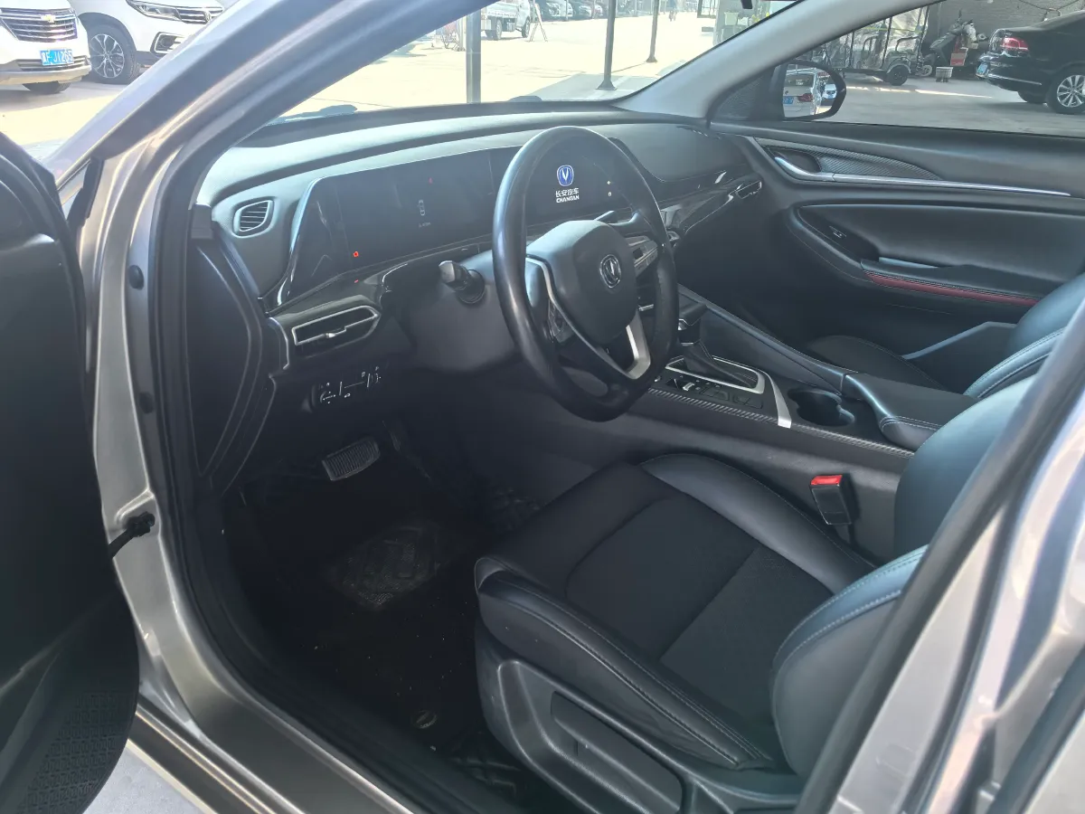 2020 ChangAn Eado 1.6L 128HP L4 CVT,autocango,china used car exporter,china ev exporter,chinese used car exporter,chinese used ev exporter