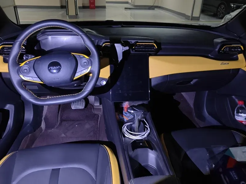 2023 DongFeng Aeolus YiXuan 1.5T 197HP L4 6DCT,autocango,china used car exporter,china ev exporter,chinese used car exporter,chinese used ev exporter