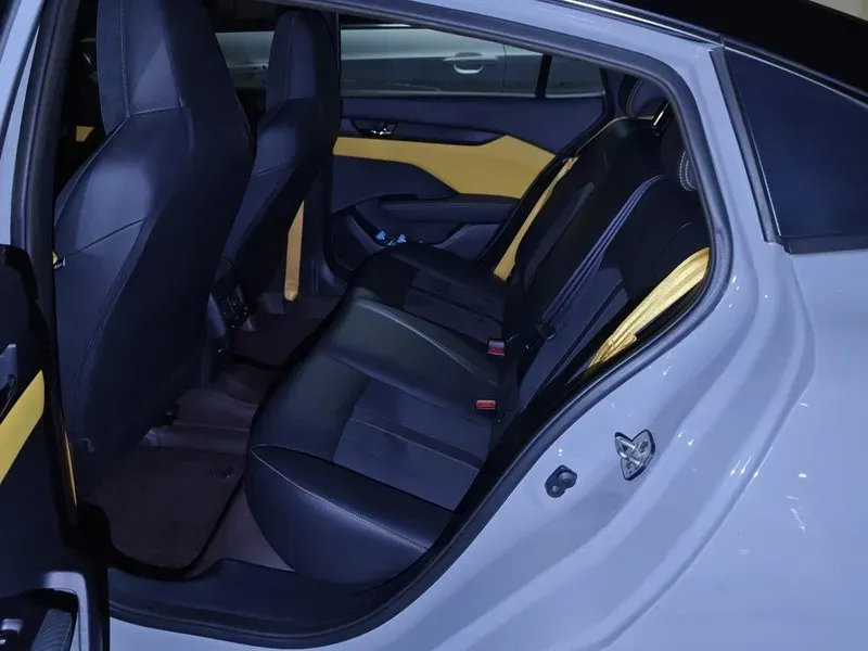 2023 DongFeng Aeolus YiXuan 1.5T 197HP L4 6DCT,autocango,china used car exporter,china ev exporter,chinese used car exporter,chinese used ev exporter