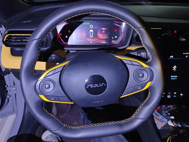 2023 DongFeng Aeolus YiXuan 1.5T 197HP L4 6DCT,autocango,china used car exporter,china ev exporter,chinese used car exporter,chinese used ev exporter