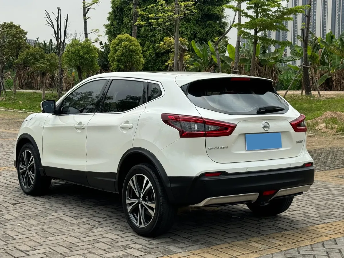 2021 Nissan Qashqai 2.0L 151HP L4 CVT,autocango,china used car exporter,china ev exporter,chinese used car exporter,chinese used ev exporter