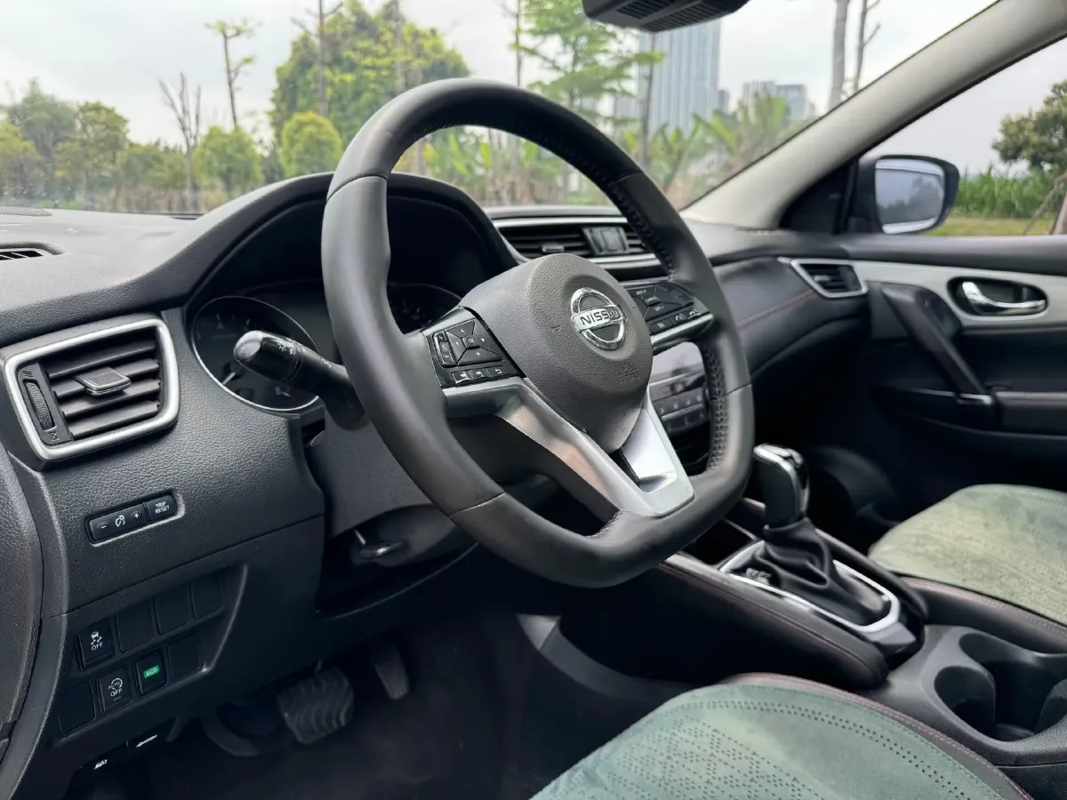 2021 Nissan Qashqai 2.0L 151HP L4 CVT,autocango,china used car exporter,china ev exporter,chinese used car exporter,chinese used ev exporter