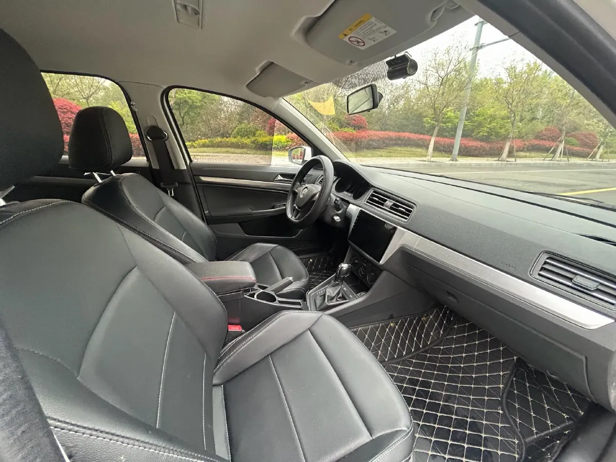 2019 ChangAn Eado XT 1.6L 128HP L4 6AT,autocango,china used car exporter,china ev exporter,chinese used car exporter,chinese used ev exporter