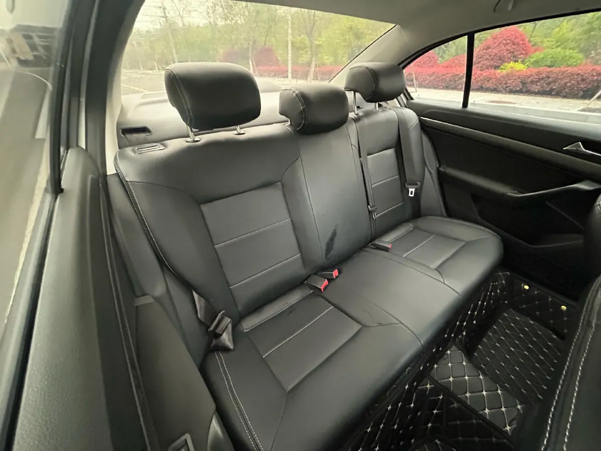 2019 ChangAn Eado XT 1.6L 128HP L4 6AT,autocango,china used car exporter,china ev exporter,chinese used car exporter,chinese used ev exporter