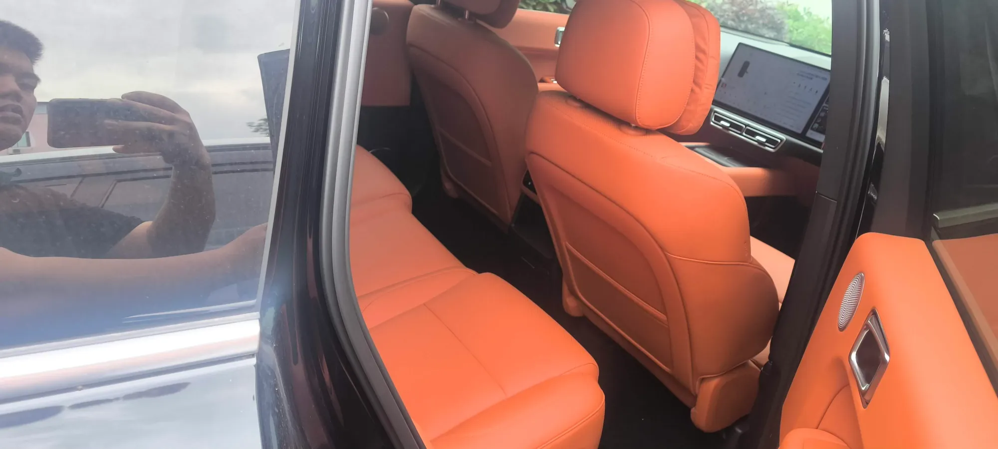 2025 Li L6 Range Extended 154HP L4 REEV,autocango,china used car exporter,china ev exporter,chinese used car exporter,chinese used ev exporter