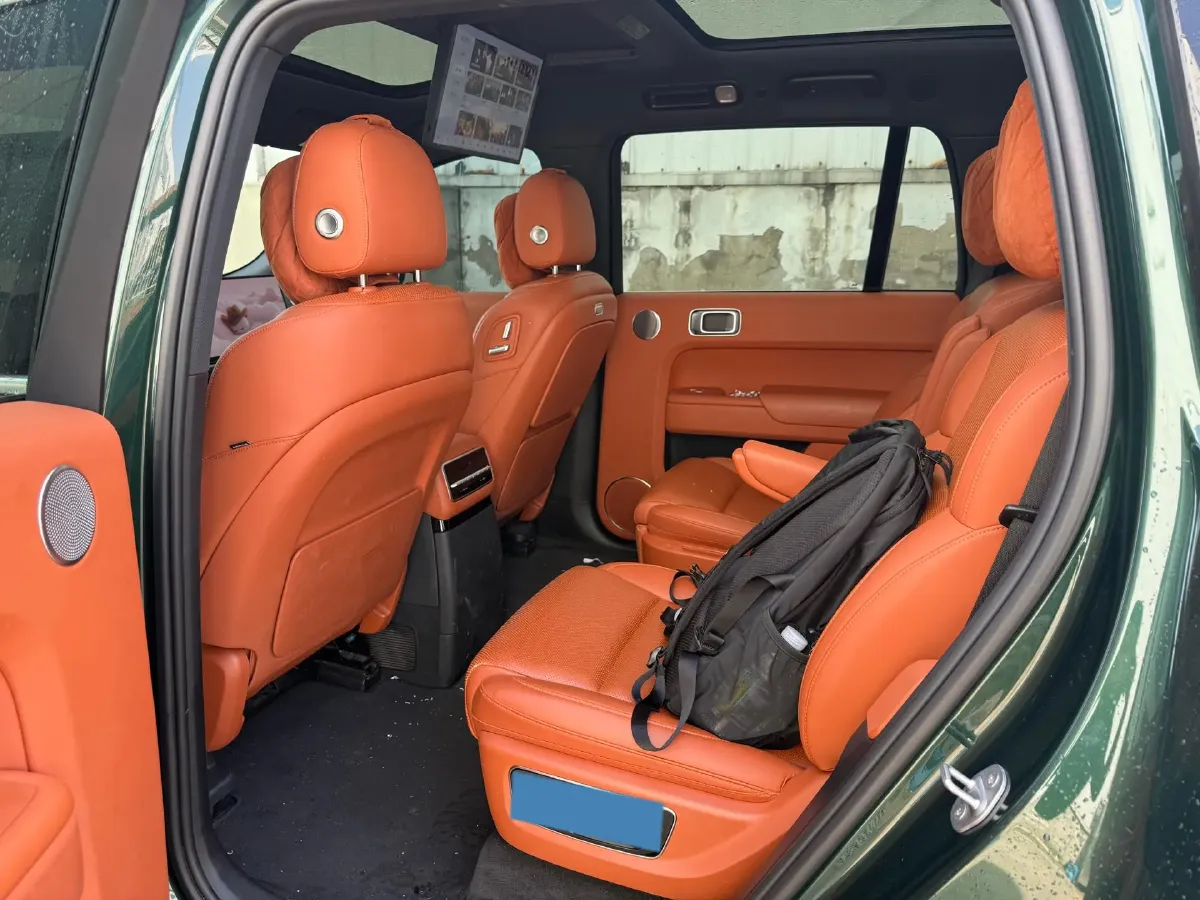 2022 Li L9 Range Extended 154HP REEV 42.6KWH,autocango,china used car exporter,china ev exporter,chinese used car exporter,chinese used ev exporter