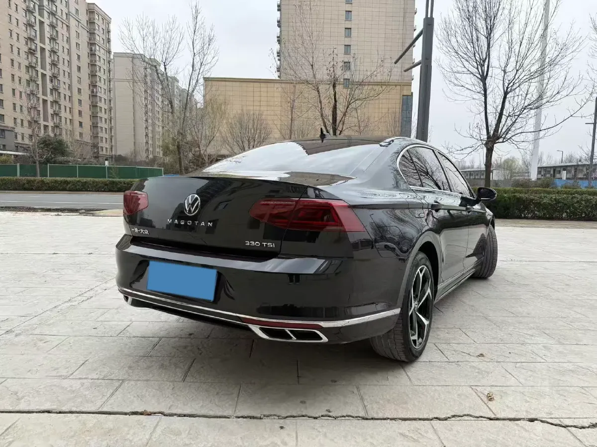 2023 Volkswagen Magotan 2.0T 186HP L4 7DCT,autocango,china used car exporter,china ev exporter,chinese used car exporter,chinese used ev exporter