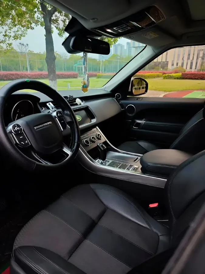 2015 Land Rover Range Rover Sport 3.0T 340HP V6 8AT,autocango,china used car exporter,china ev exporter,chinese used car exporter,chinese used ev exporter