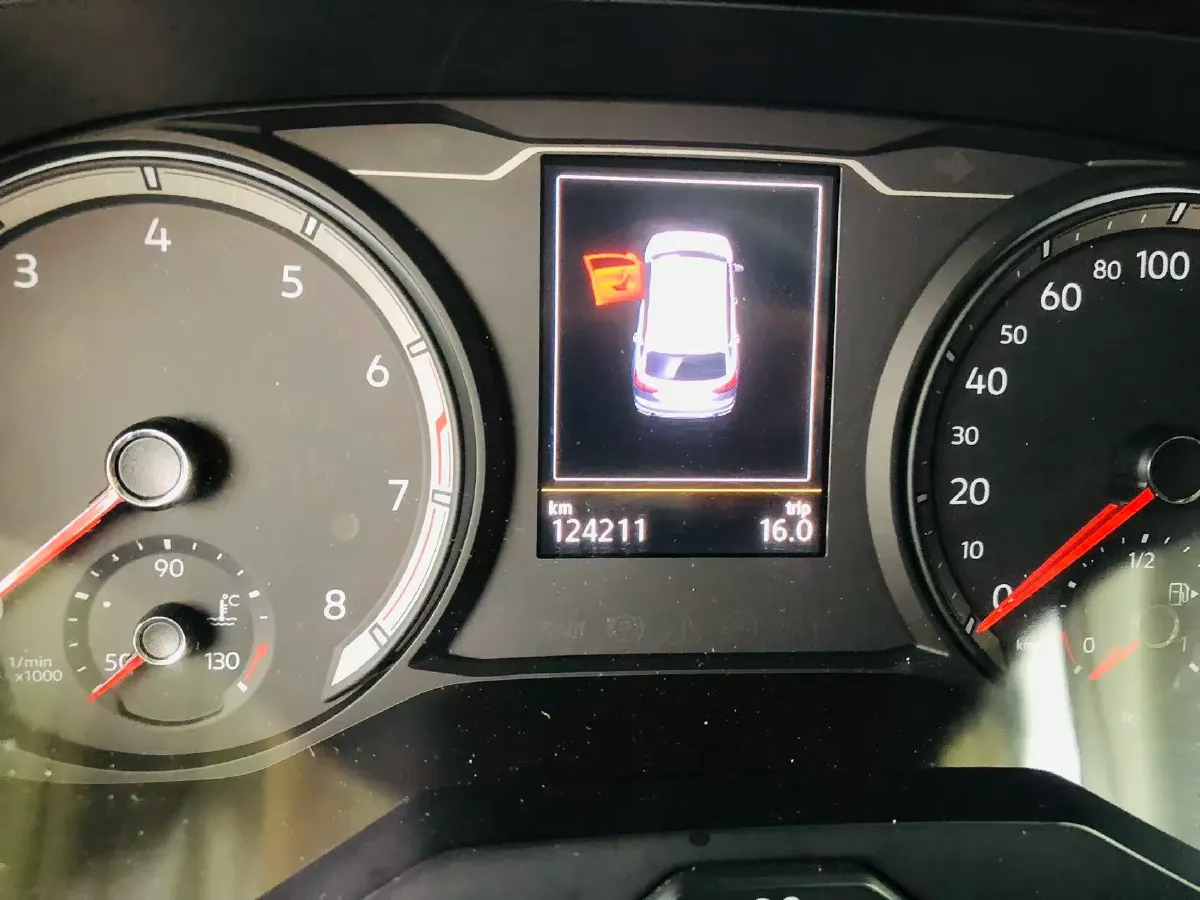 2019 Jeep Cherokee 2.0T 234HP L4 9AT,autocango,china used car exporter,china ev exporter,chinese used car exporter,chinese used ev exporter