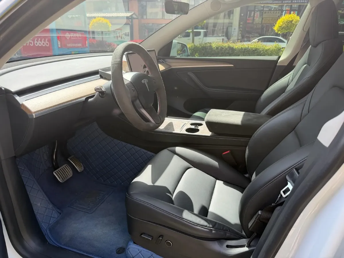 2022 Tesla Model Y BEV 60KWH,autocango,china used car exporter,china ev exporter,chinese used car exporter,chinese used ev exporter