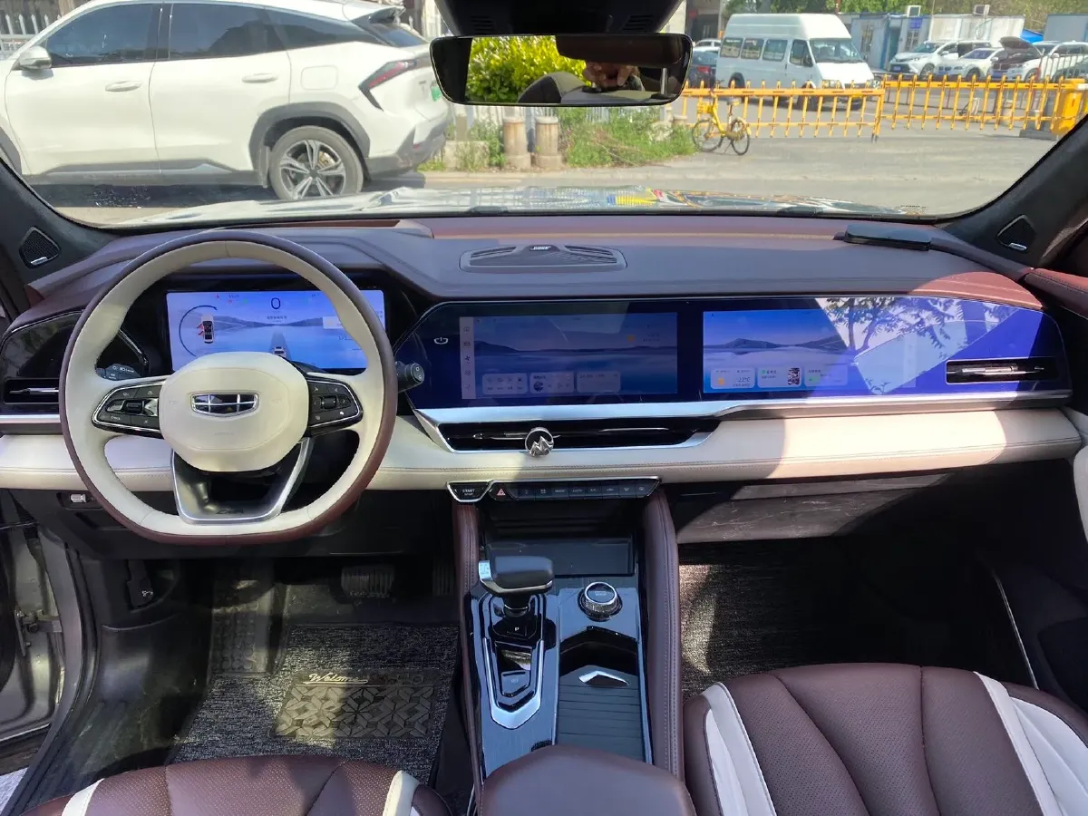 2021 Geely Monjaro 2.0T 238HP L4 8AT,autocango,china used car exporter,china ev exporter,chinese used car exporter,chinese used ev exporter