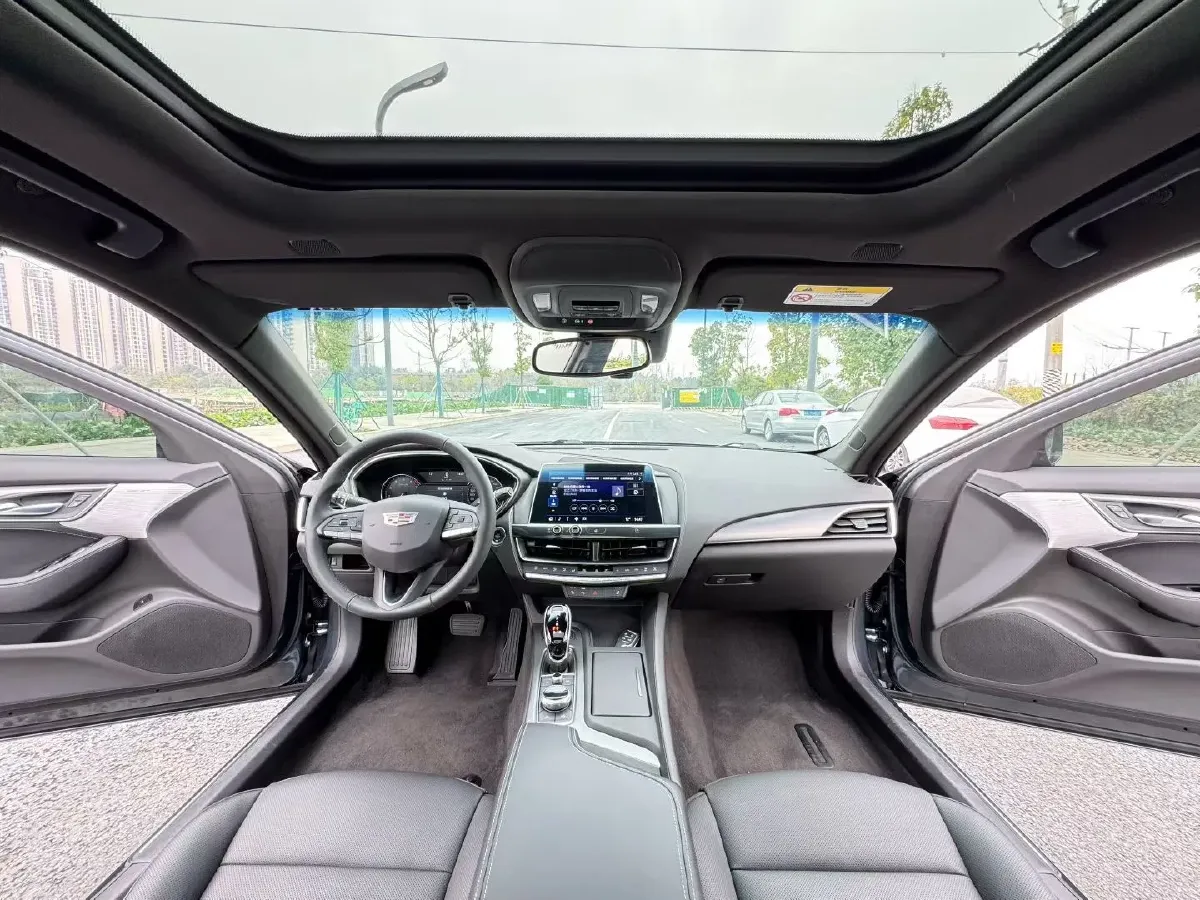 2021 Cadillac CT5 2.0T 237HP L4 10AT,autocango,china used car exporter,china ev exporter,chinese used car exporter,chinese used ev exporter