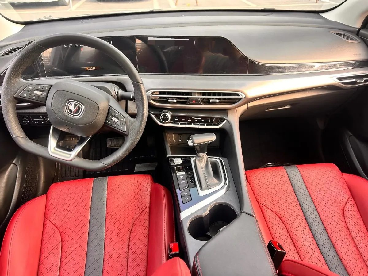 2021 ChangAn Eado 1.4T 160HP L4 7DCT,autocango,china used car exporter,china ev exporter,chinese used car exporter,chinese used ev exporter