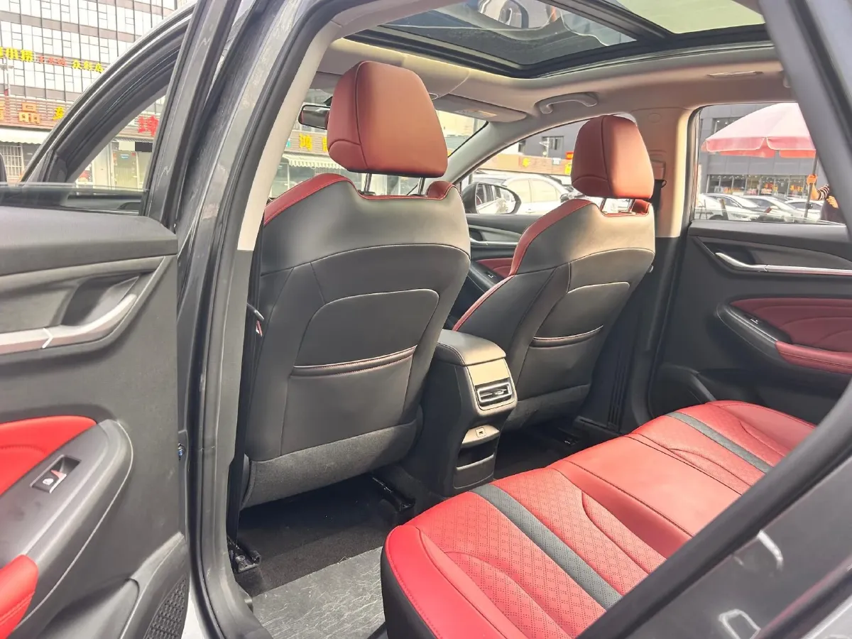 2021 ChangAn Eado 1.4T 160HP L4 7DCT,autocango,china used car exporter,china ev exporter,chinese used car exporter,chinese used ev exporter