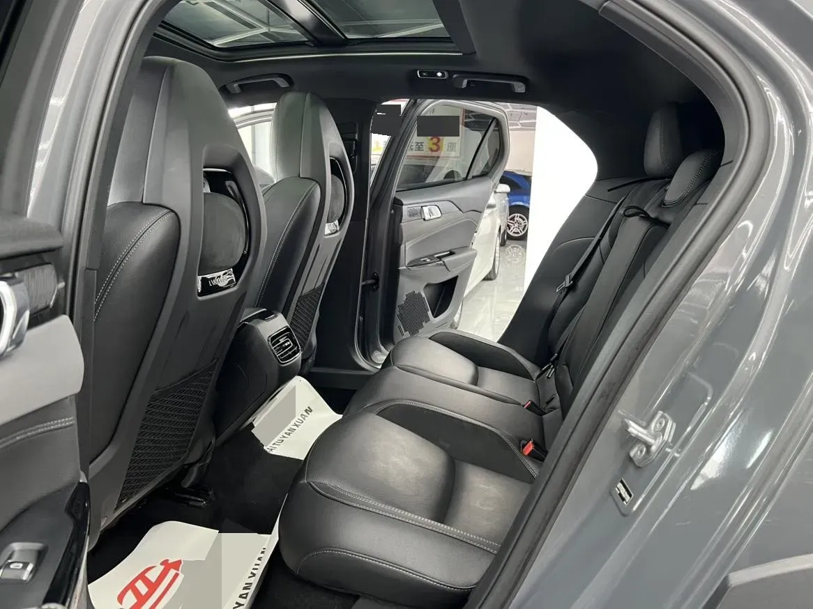 2021 LYNK&CO 01 2.0T 218HP L4 8AT,autocango,china used car exporter,china ev exporter,chinese used car exporter,chinese used ev exporter