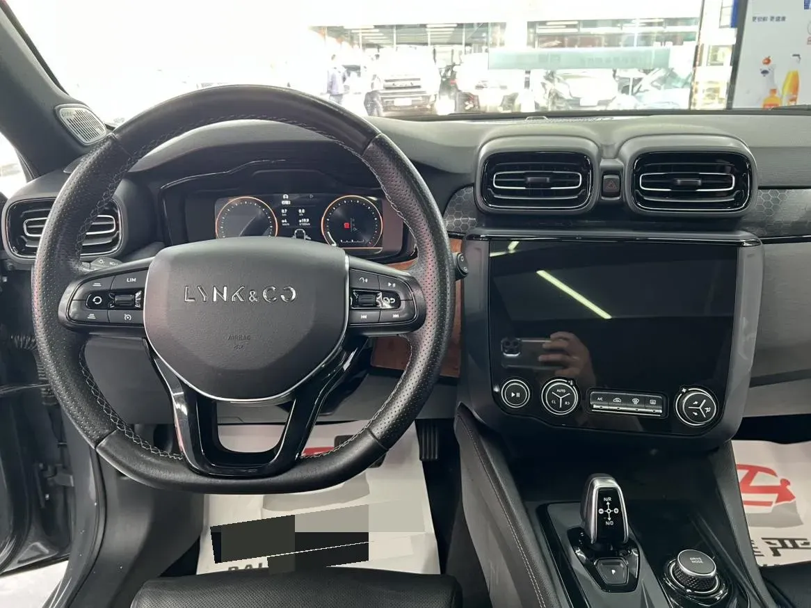 2021 LYNK&CO 01 2.0T 218HP L4 8AT,autocango,china used car exporter,china ev exporter,chinese used car exporter,chinese used ev exporter